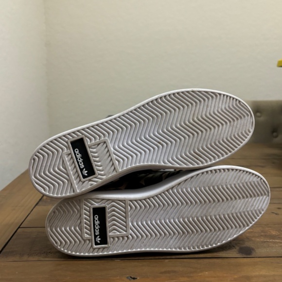 Adidas Marimekko Bryony Sneakers Shoe Floral Black Gold GW2264 Women's Size 7.5 - Picture 9 of 11